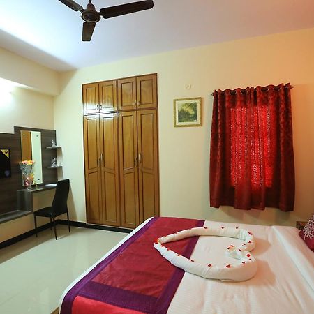 Oyo 2916 Apartment Queens Castle Bangalore Eksteriør bilde