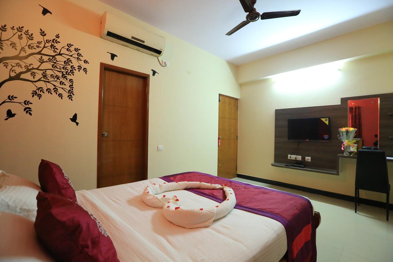 Oyo 2916 Apartment Queens Castle Bangalore Eksteriør bilde